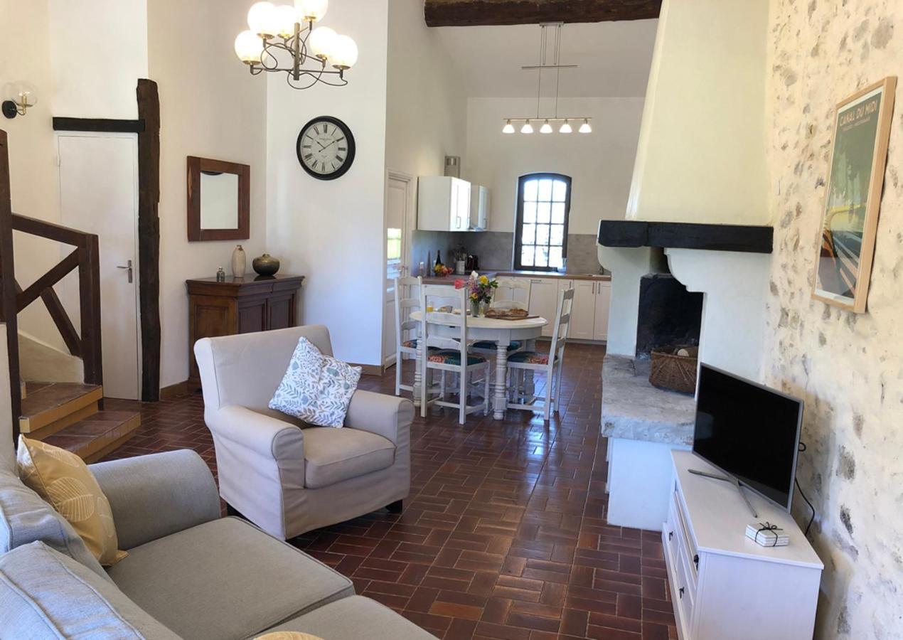 Malepere Holiday home *